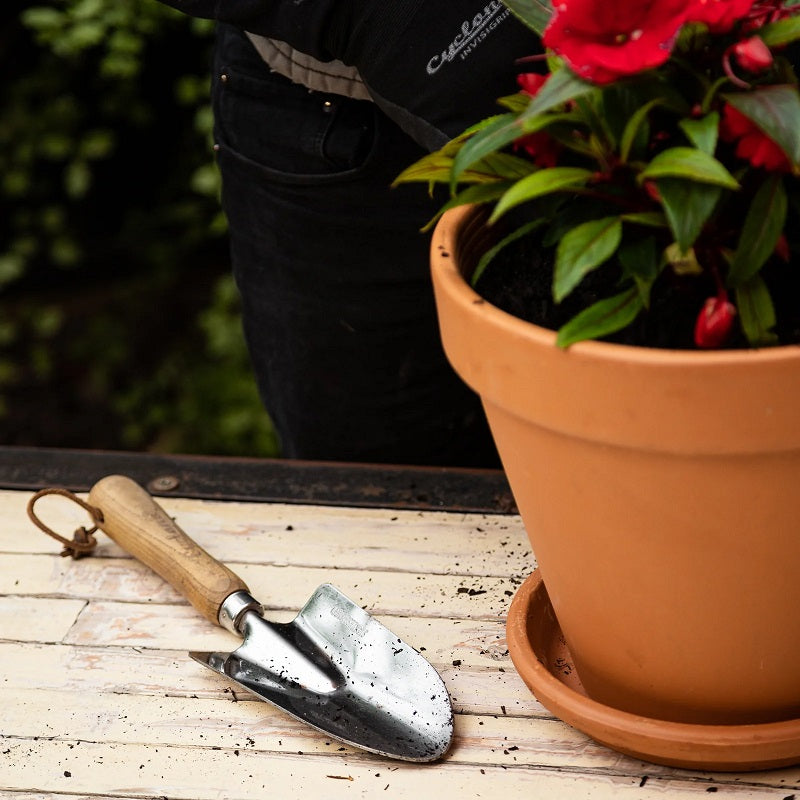 Cyclone Hand Trowel-image-2