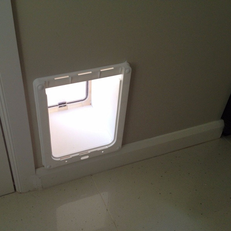Hartman Medium Dog Door - White-image-4