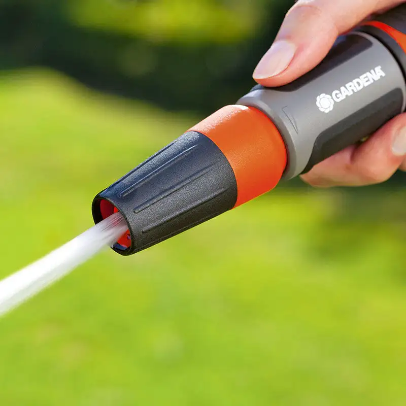 Gardena Classic Adjustable Spray Nozzle-image-4